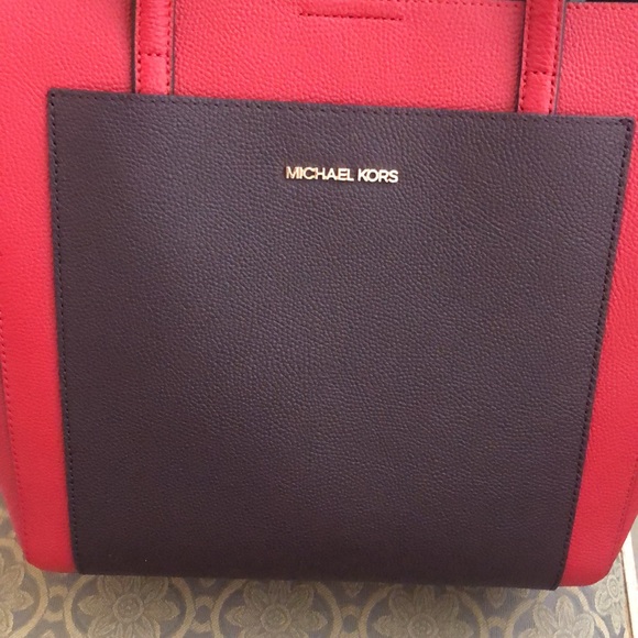 Michael kors red Gemma tote NWT - Picture 4 of 11